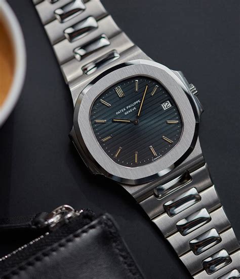 patek philippe nautilus 3700 price.